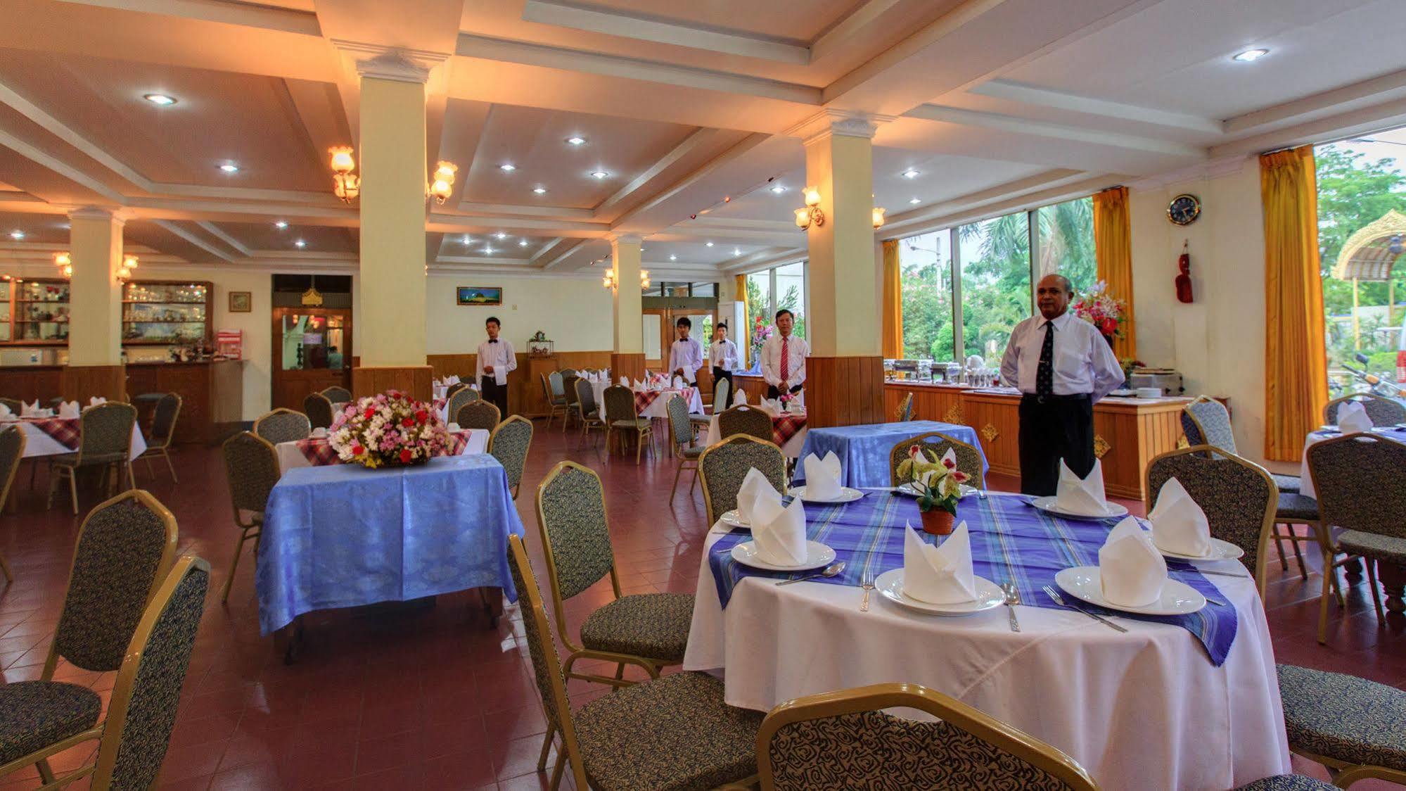 Nadi Myanmar Hotel มัณฑะเลย์ ภายนอก รูปภาพ